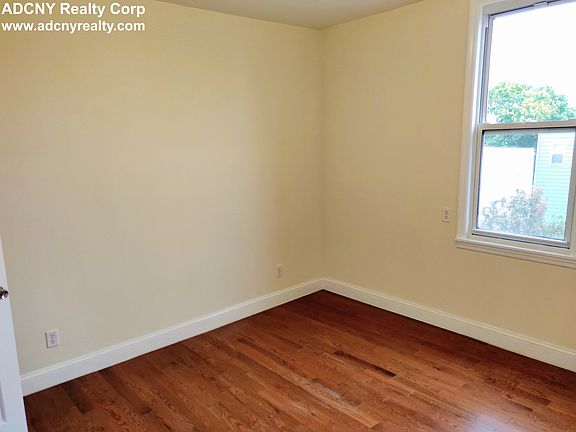 5th image of 1451 Saint Lawrence Ave