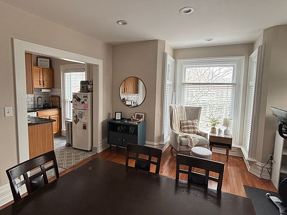 4th image of 1017 Neil Ave #B