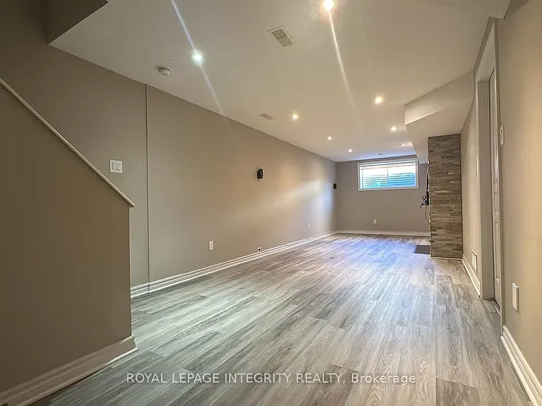 6067 N Bluff Dr — Photo 25