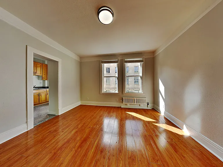146 McAllister St — Photo 40