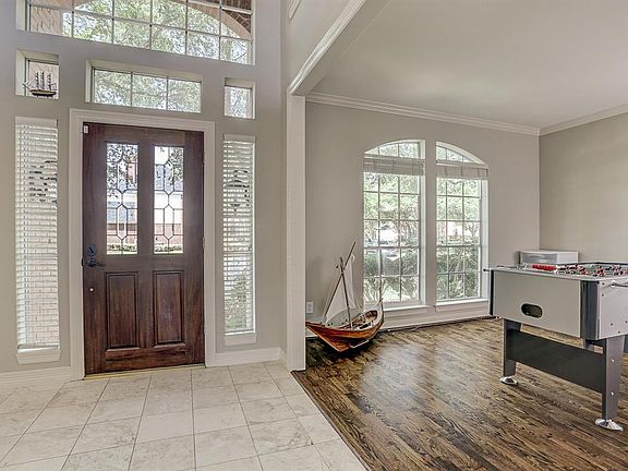 4th image of 5222 Avondale Dr