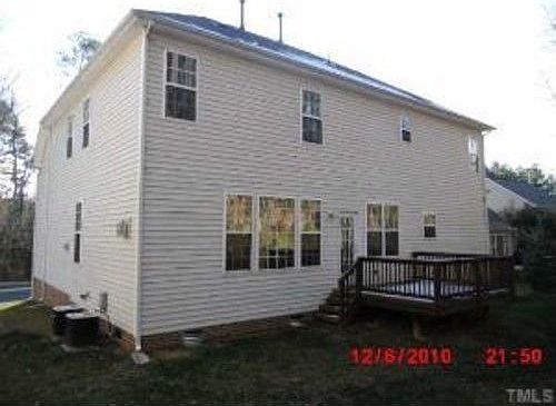 5th image of 2612 Oleander Dr