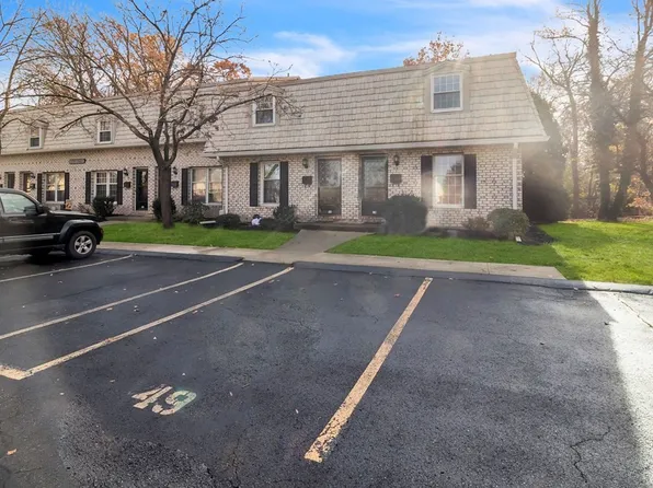 49 Corey Colonial, Agawam, MA 01001