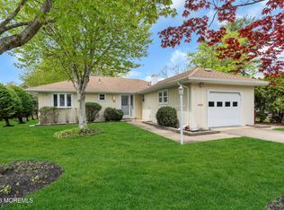 9 Charlotteville Drive S, Toms River, NJ 08757