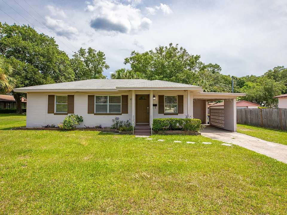 8242 Lone Star Rd
