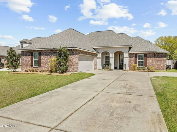 114 Marigold Ln, Maurice, LA 70555