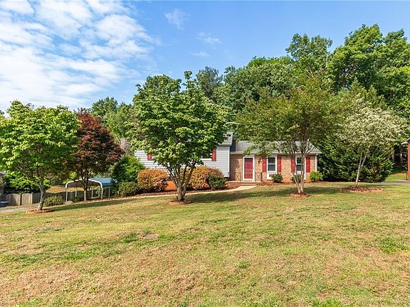 2nd image of 280 Hillsboro Dr