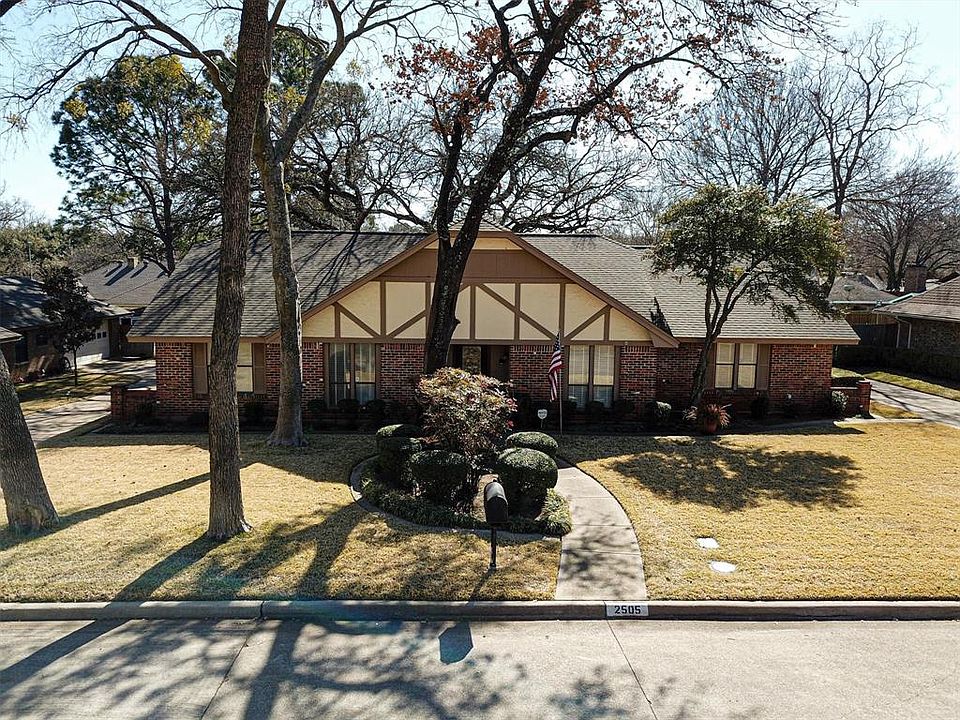 1st image of 2505 Knightsbridge St