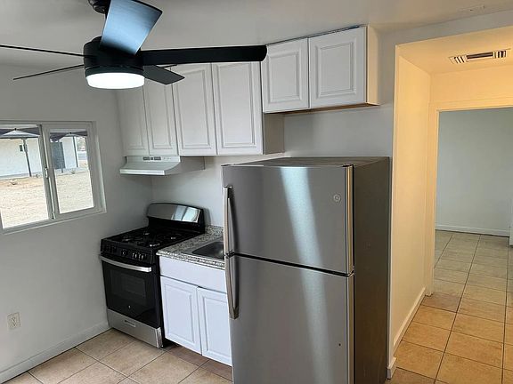 4th image of 6563 Oasis Ave #2-29