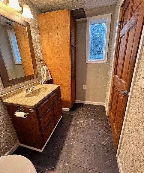 303 E Center St — Photo 19