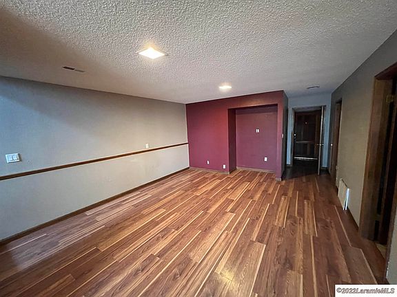 4th image of 540 S Lincoln St APT A