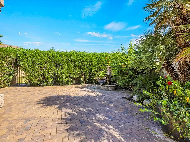 48137 Vista Cielo — Photo 35