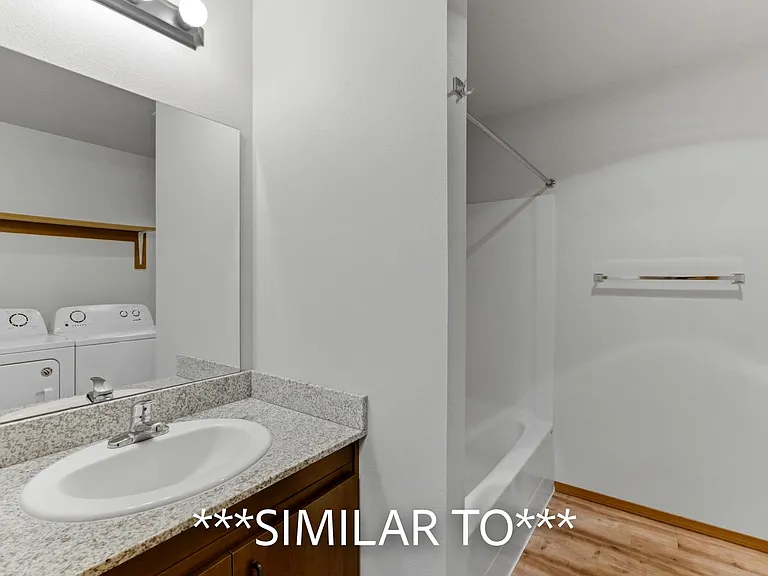 Oak Springs Apartments — Photo 93