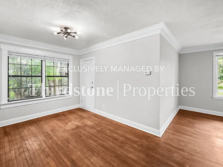 1216 Glen Laura Rd — Photo 8