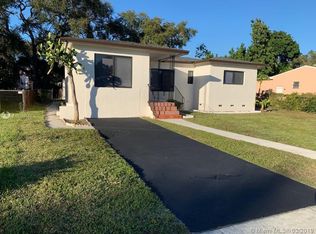 1483 NE 149th St, Miami, FL 33161