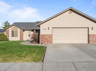 1869 SE Larch Ave, College Place, WA 99324