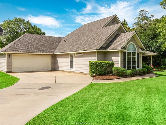 3rd image of 5019 Iris Ln