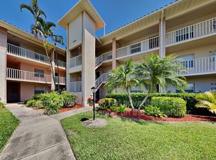 6505 Stone River Rd APT 104, Bradenton, FL 34203