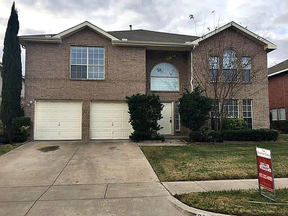 1st image of 216 Matlock Meadow Dr
