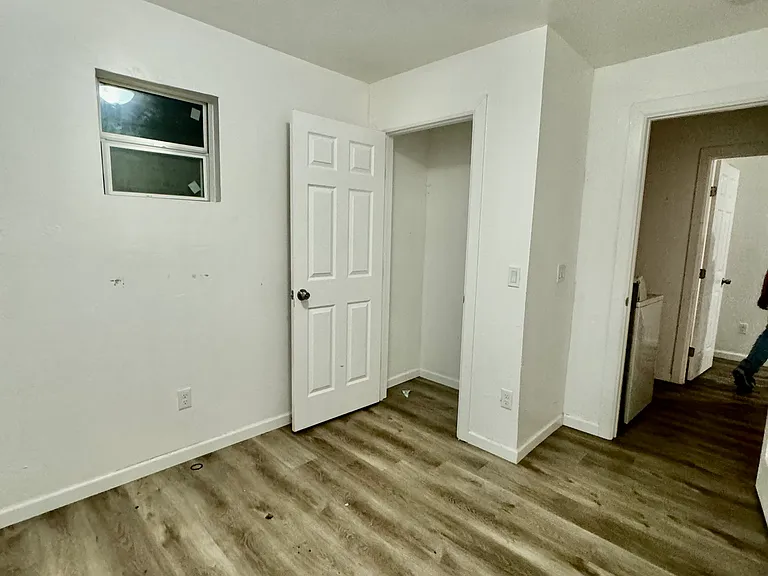 1010 N Kentucky Ave #1/2 — Photo 13