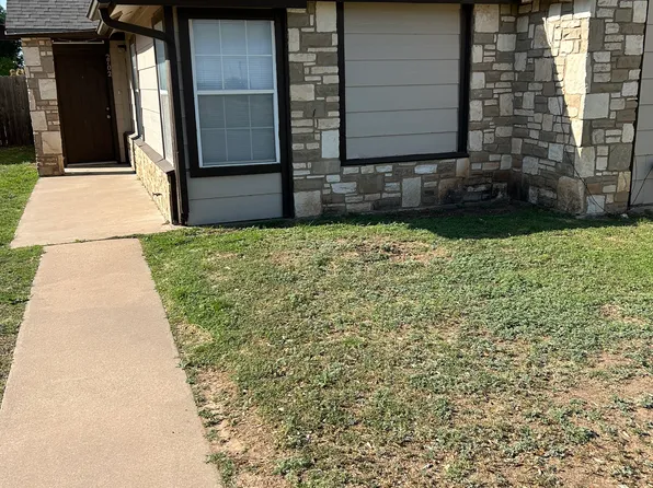2702 Smith Blvd, San Angelo, TX 76905