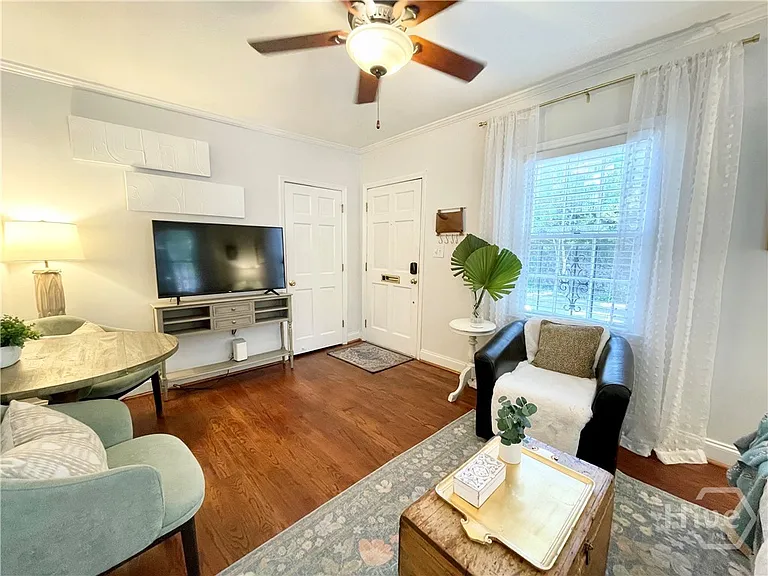 219 W Taylor St #215 — Photo 7