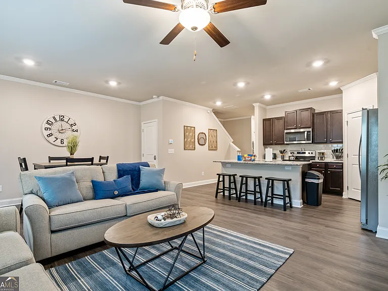 2029 Pinnacle Walk Dr — Photo 13