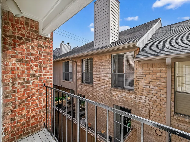 2413 Potomac Dr #D — Photo 27