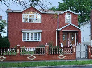 14540 243rd St, Rosedale, NY 11422