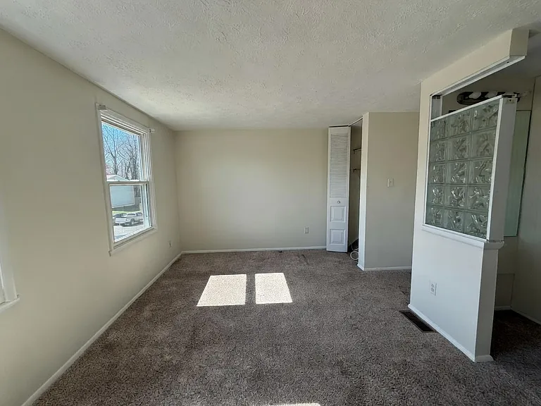 9432 Lexington Cir #G — Photo 21