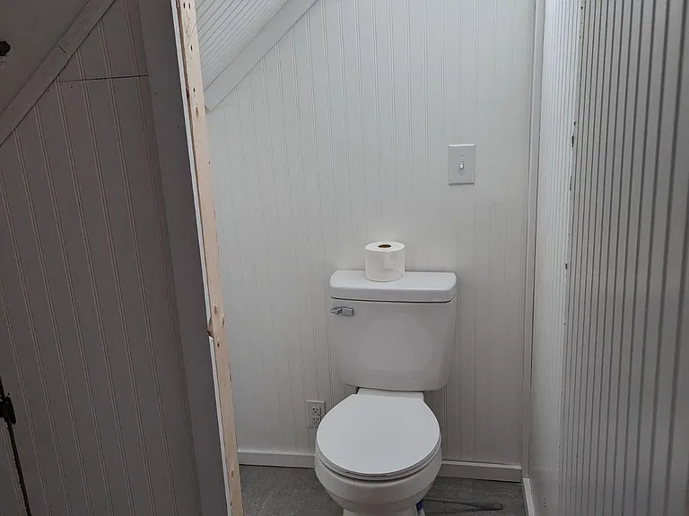 49 High St #1A — Photo 12