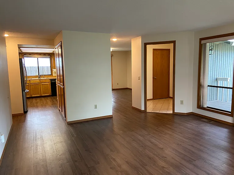 8587 SW Hamlet St — Photo 6