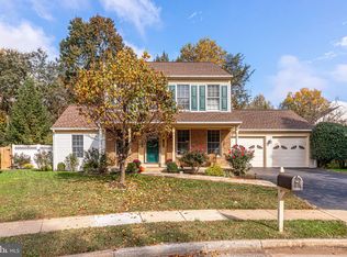 704 Evard Ct SW, Leesburg, VA 20175