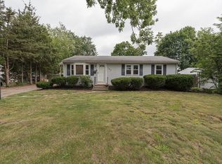 143 Palace Ave, Warwick, RI 02886