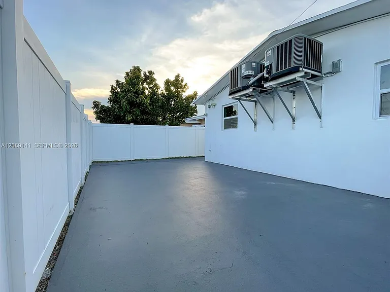 510 NE 4th Ave #510 — Photo 4