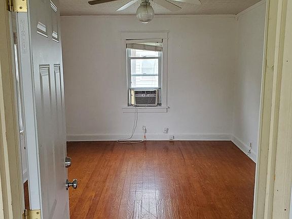 4th image of 1804 N Glenwood Ave