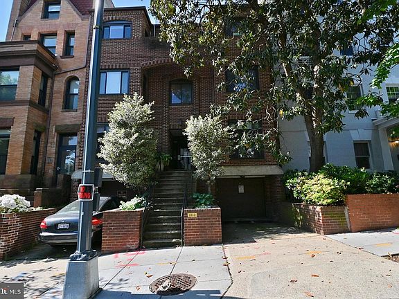 2nd image of 1810 Kalorama Rd NW APT A3