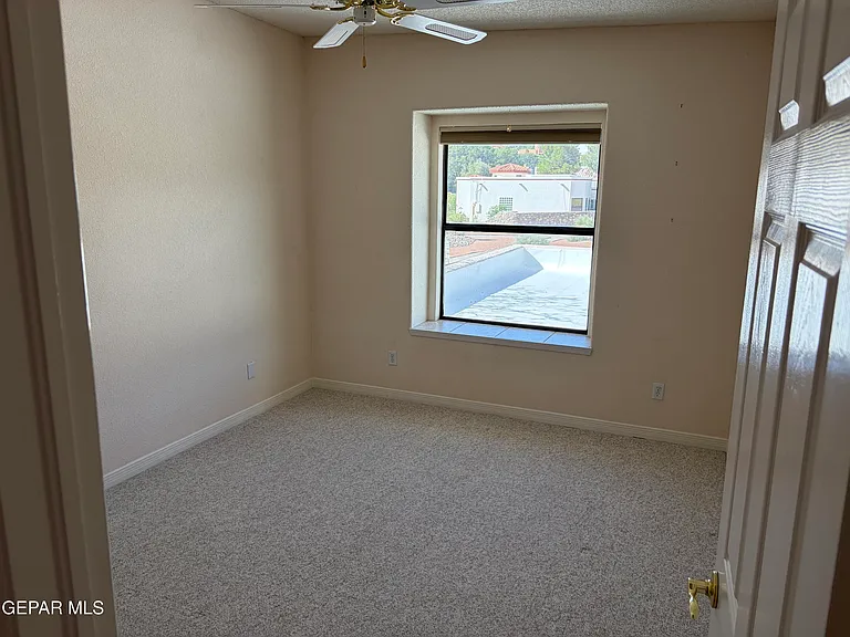 320 Avenida Mirador — Photo 23