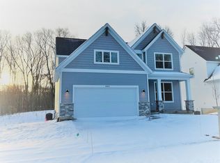 6800 Loggers Ridge Run SE, Caledonia, MI 49316