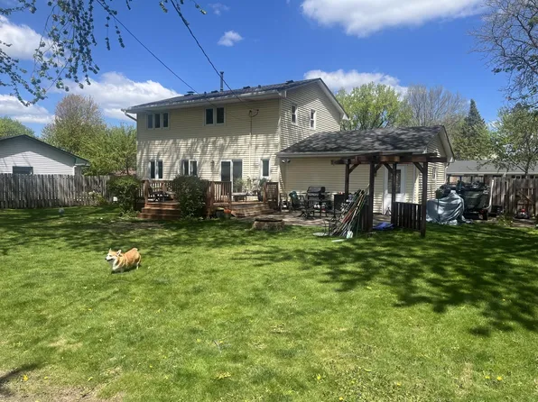 6149 Oakwood Rd, Woodbury, MN 55125