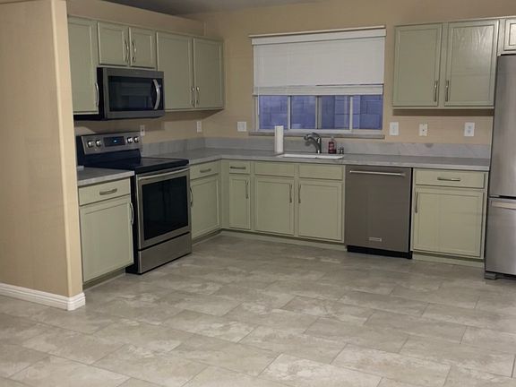 2nd image of 2463 E Springfield Pl