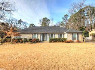 1910 Grist Mill Rd, Little Rock, AR 72227