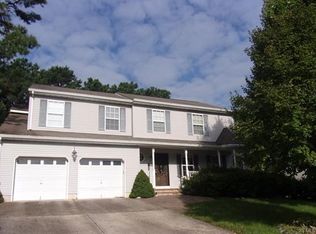 214 Lighthouse Dr, Manahawkin, NJ 08050