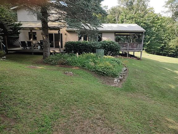 2nd image of 2021 Fox Hill Rd