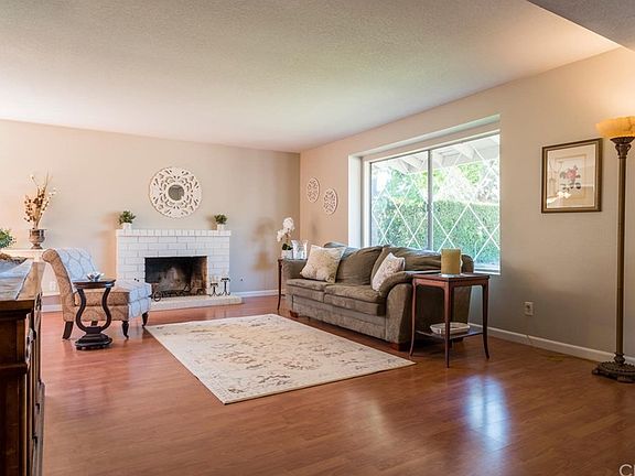 4th image of 1611 Diane Dr