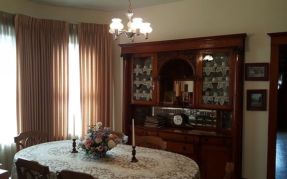 4th image of 9756 S Avenue H