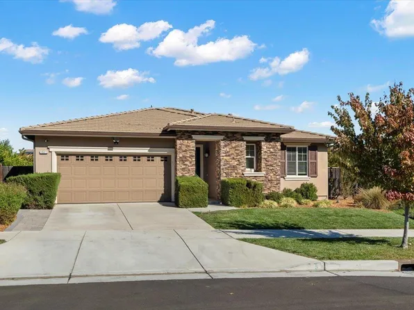 1511 Longmeadow Ct, Gilroy, CA 95020