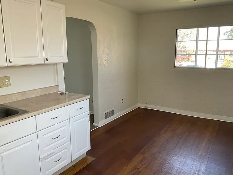 9191 Gail Ct — Photo 10