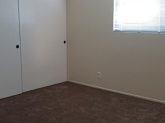5th image of 124 Franklin St APT 4