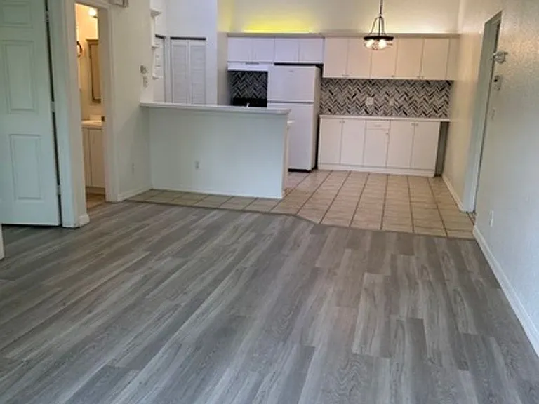 27103 Matheson Ave #206 — Photo 8